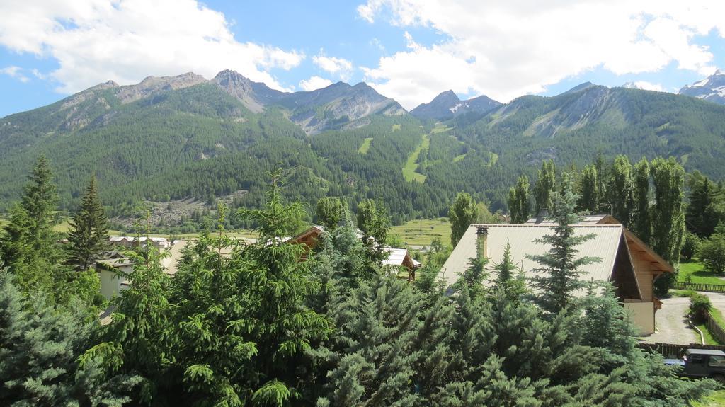 Auberge De Violaine Le Monetier-les-Bains ภายนอก รูปภาพ
