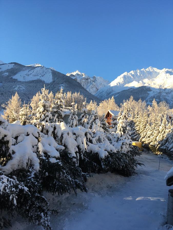 Auberge De Violaine Le Monetier-les-Bains ภายนอก รูปภาพ