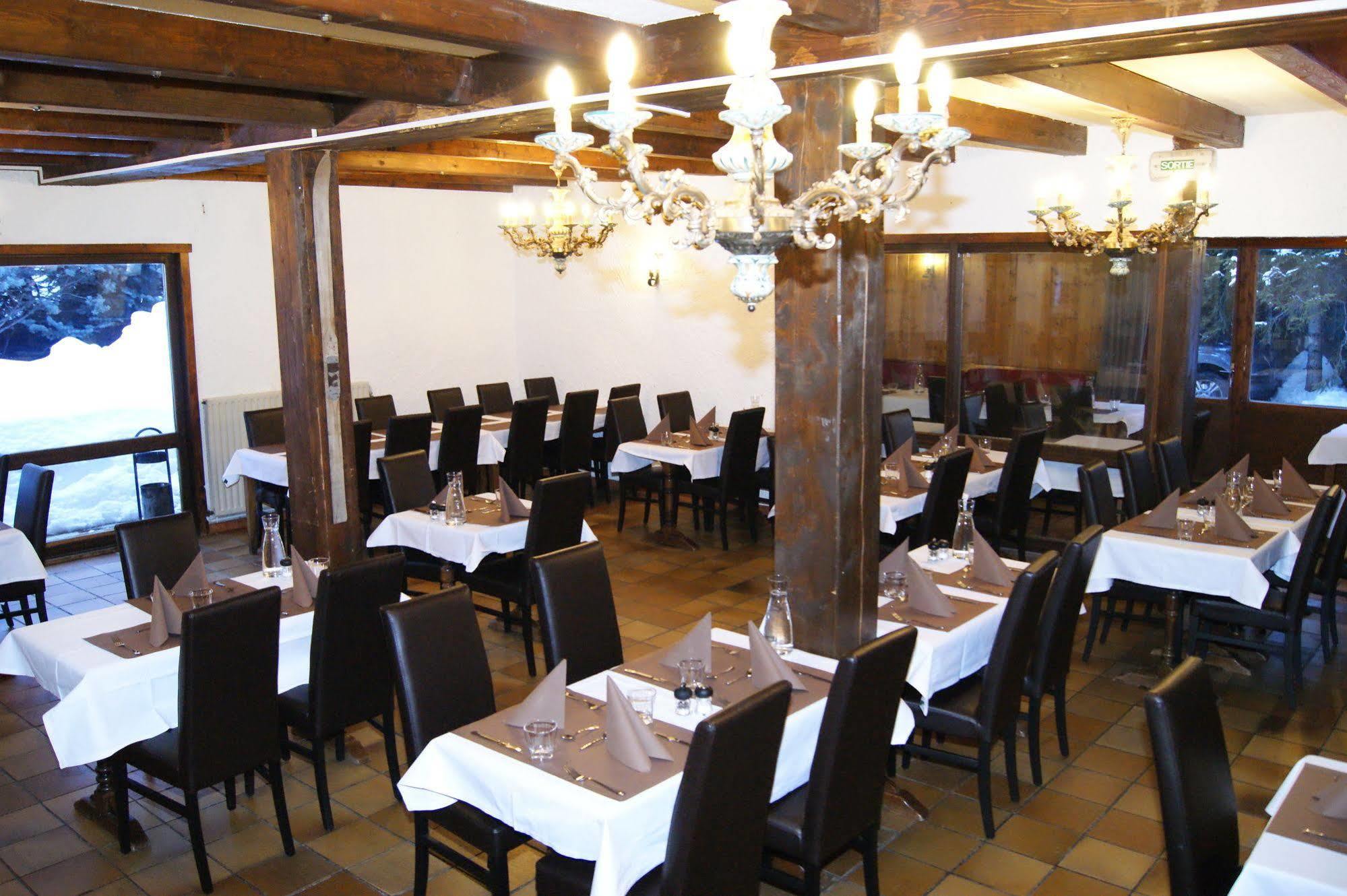 Auberge De Violaine Le Monetier-les-Bains ภายนอก รูปภาพ