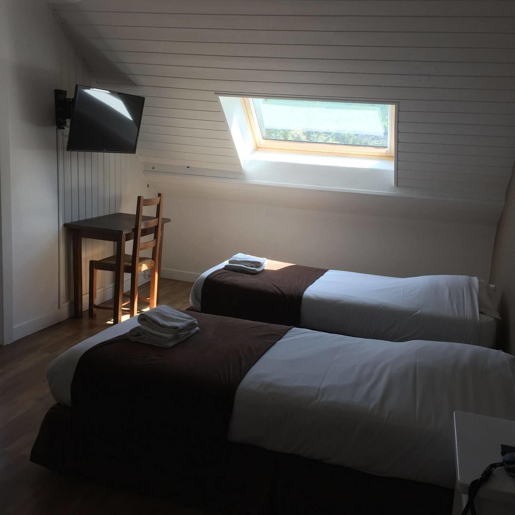 Auberge De Violaine Le Monetier-les-Bains ภายนอก รูปภาพ